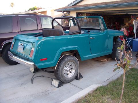 1970 Jeep Jeepster photo