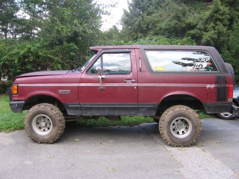 1990 Ford Bronco photo