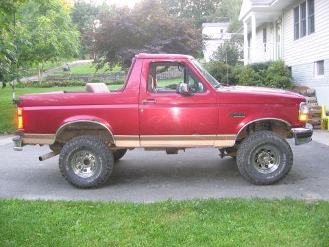 1995 Ford Bronco photo