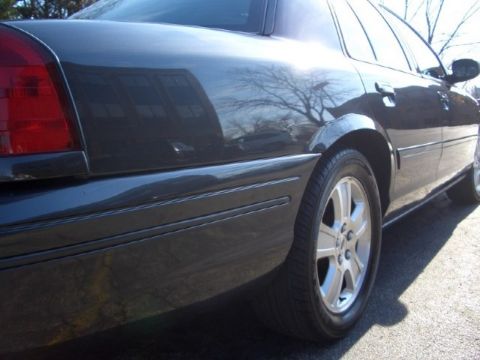 2004 Ford Crown Victoria - 2004 Ford Crown Victoria LX Sport (stock)