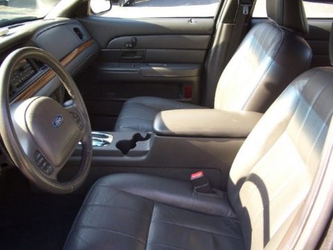 2004 Ford Crown Victoria - 2004 Ford Crown Victoria LX Sport (stock)