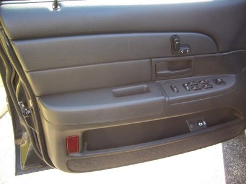 2004 Ford Crown Victoria - 2004 Ford Crown Victoria LX Sport (stock)