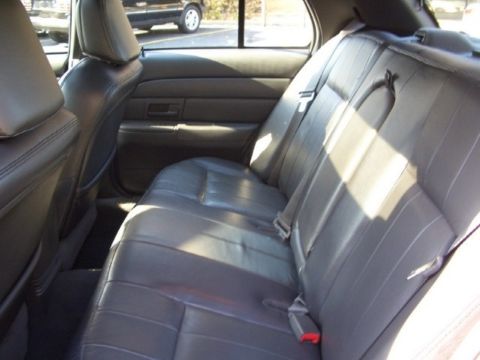 2004 Ford Crown Victoria - 2004 Ford Crown Victoria LX Sport (stock)