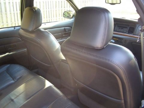 2004 Ford Crown Victoria - 2004 Ford Crown Victoria LX Sport (stock)