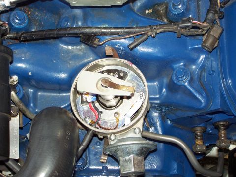 1973 Ford Ranchero - distributor is ready to go, just need to reinstall the cap
