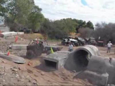 Ford Bronco - Black Jeep getting squirly on the pipe!!