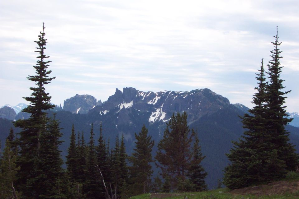 Terrain around Mount Rainier.  <br>(View from Ravens Roost)<br>(7/13/2002)