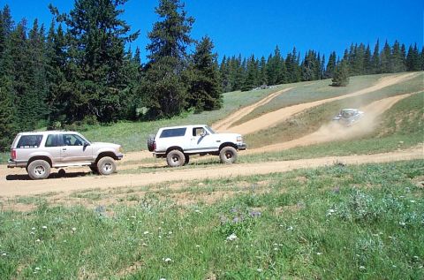1996 Ford Bronco - At the bottom of the hill climb to Funny Rocks & Moon Rocks. (7/14/2002)
