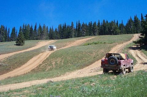 1996 Ford Bronco - The first section of the climb is easy. (7/14/2002)