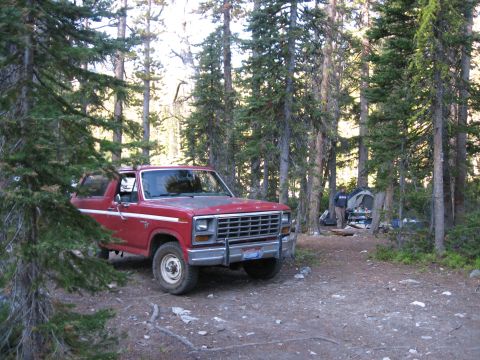1981 Ford Bronco - Camp!