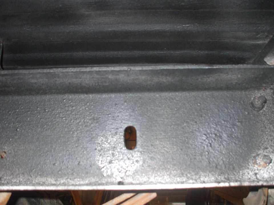 cross members cleaned up with 2 coats of rust bullet and 2 coats of rubberized undercoating