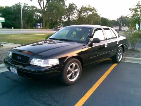 2003 Ford Crown Victoria