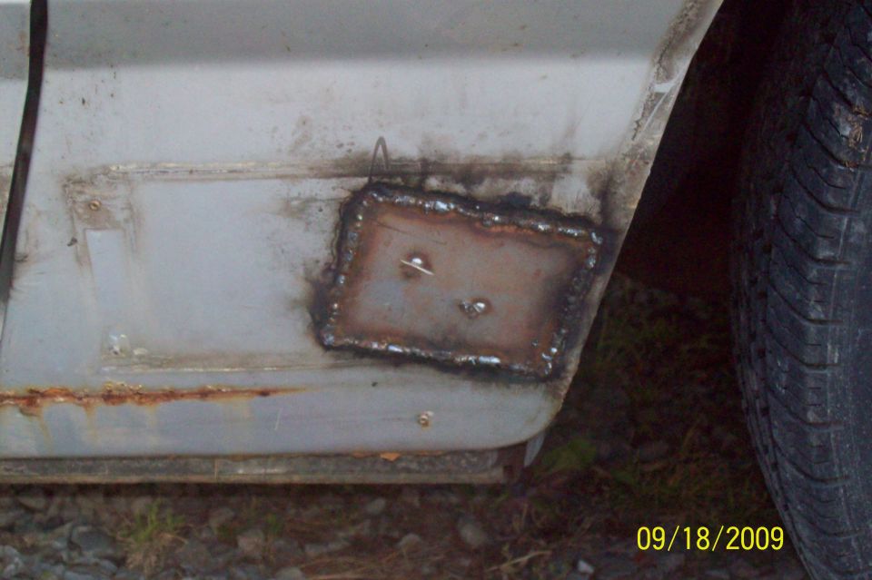 '85 Grand Marquis right lower fender patch