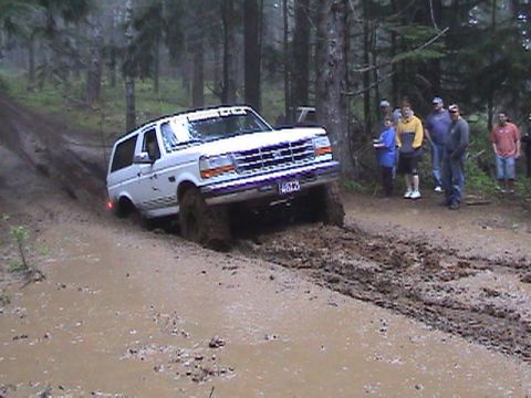 1996 Ford Bronco - Climbing out the other side. (5/24/2003)