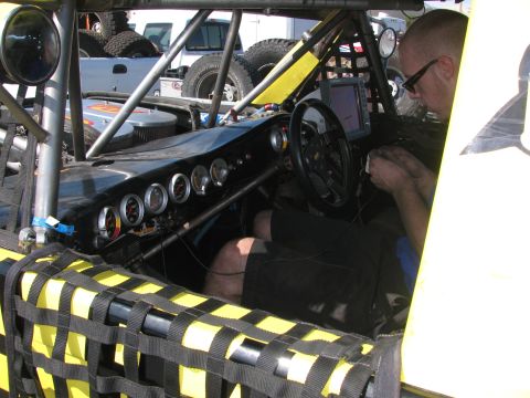 1990 Ford Bronco - For those that dont know Pete racing from the middle of a 3 seater.