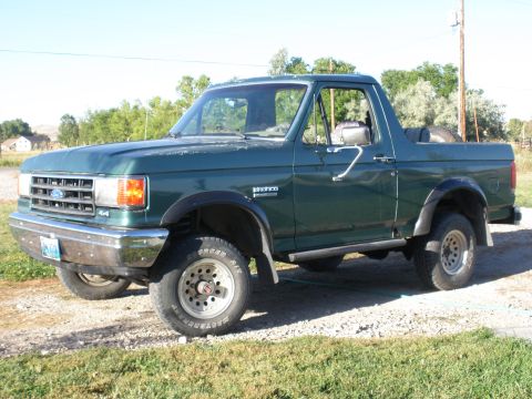 1990 Ford Bronco photo