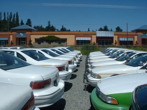 1999 Ford Crown Victoria - For you Caprice fans.