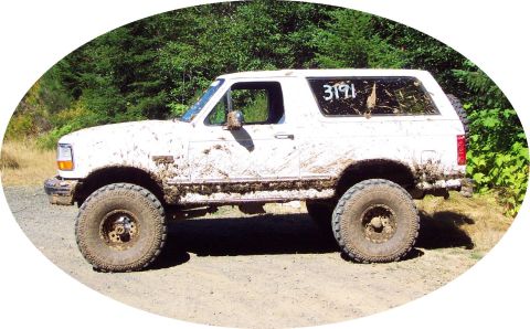 1996 Ford Bronco - After conquering Fire Fox mud hole (aka, the slush pond).(8/11/2002)