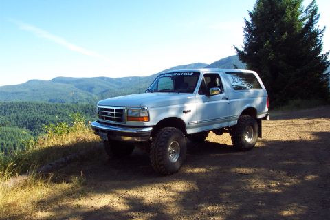 1996 Ford Bronco - Pacific Northwest Bronco. Feeling Right at Home on Top of Back to Back in Tillamook State Forest, OR(8/18/2002)