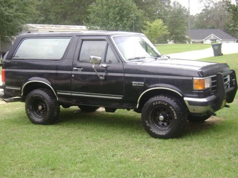 1990 Ford Bronco photo