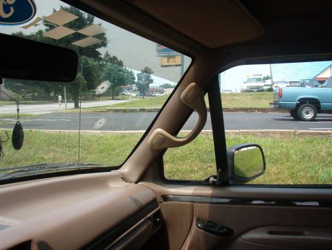 1993 Ford Bronco - Interoir Grab handle from a Ford Superduty Installed