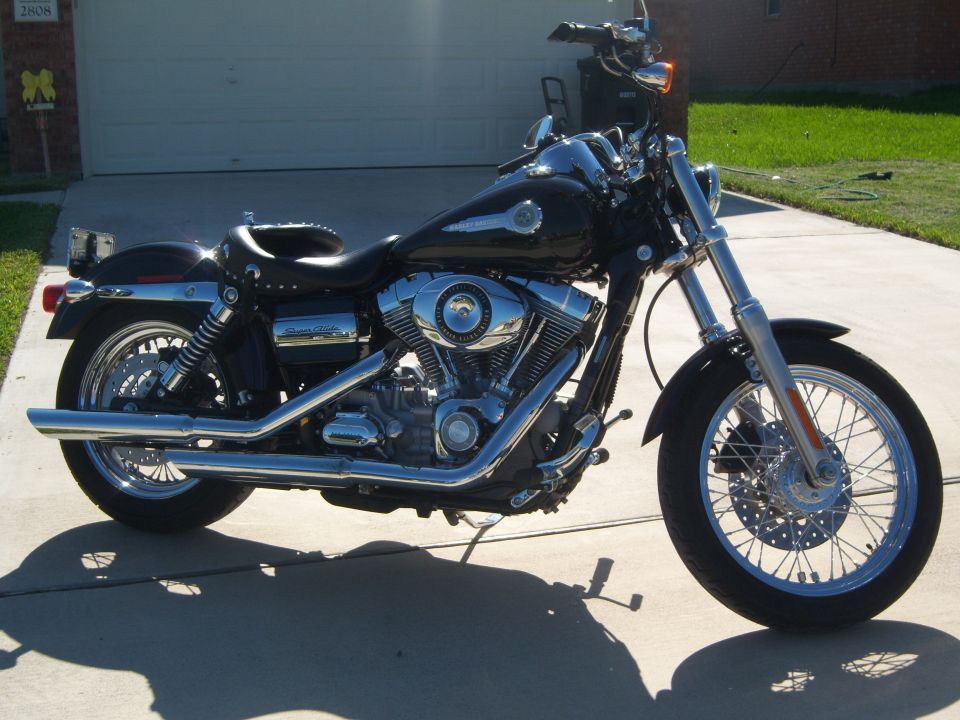 2007 Harley Davidson Superglide Custom (hers)