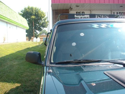 1993 Ford Bronco - Texture Painted the winshield Reveal Molding, was cheaper then ordering the black from ford