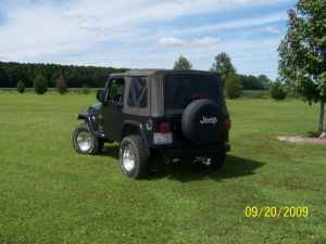 2003 Jeep Wrangler photo