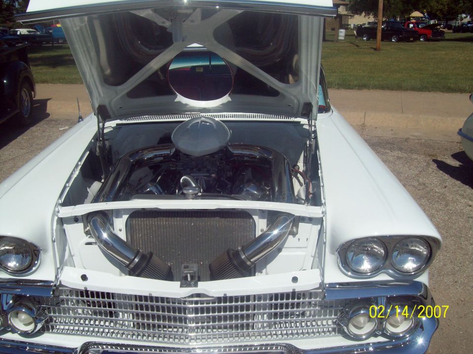 here is a car with an intake design that i tought was really cool