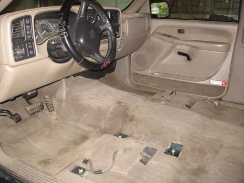 2001 Chevrolet Silverado 1500 - gutted!