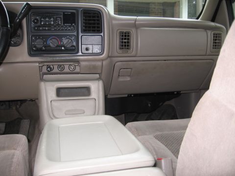 2001 Chevrolet Silverado 1500 - dam how many different colors of TAN did CHEVY make!?!?!?!