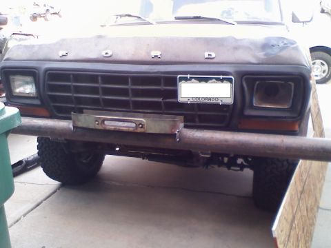 1979 Ford Bronco - Differant tube and now a winch plate