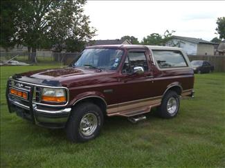 1996 Ford Bronco photo