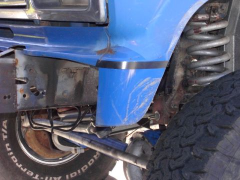 1980 Ford Bronco - Line to be cut... no more lower front fender!