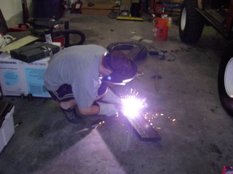 1980 Ford Bronco - look at me I'm welding! I'M WELDING!!!!!