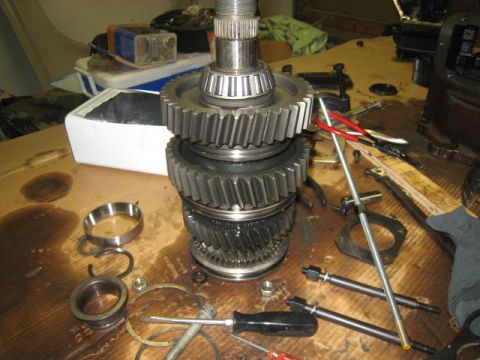 1976 Ford F-250 - NV4500 trans, Output shaft.