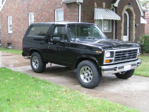 1983 Ford Bronco photo