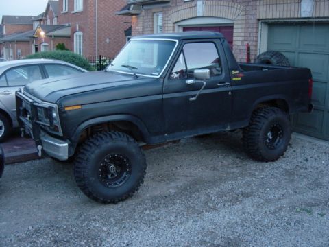 1983 Ford Bronco photo