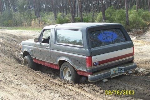 1991 Ford Bronco - Stuck in some ruts. Framed out.