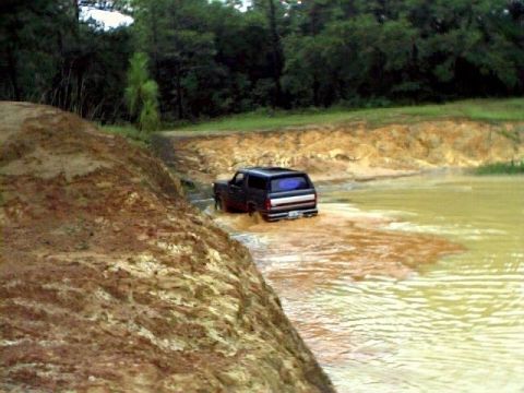 1991 Ford Bronco - On the other side.