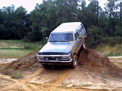 1991 Ford Bronco - Hill again