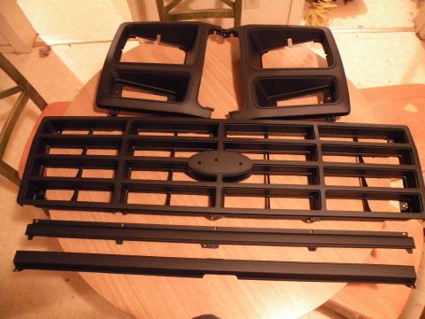 1986 Ford Bronco - F250 Parts painted