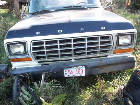 1988 Ford F-150 - Front view of a 1979 Ford F-Series truck, showing the grille and headlights. Wisconsin plate B 55-183.