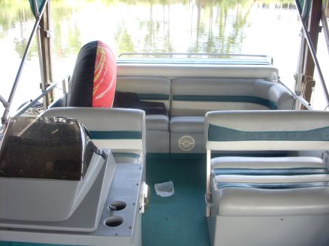 1995 SleekCraft Executive “Suntacker 21ft Pontoon”