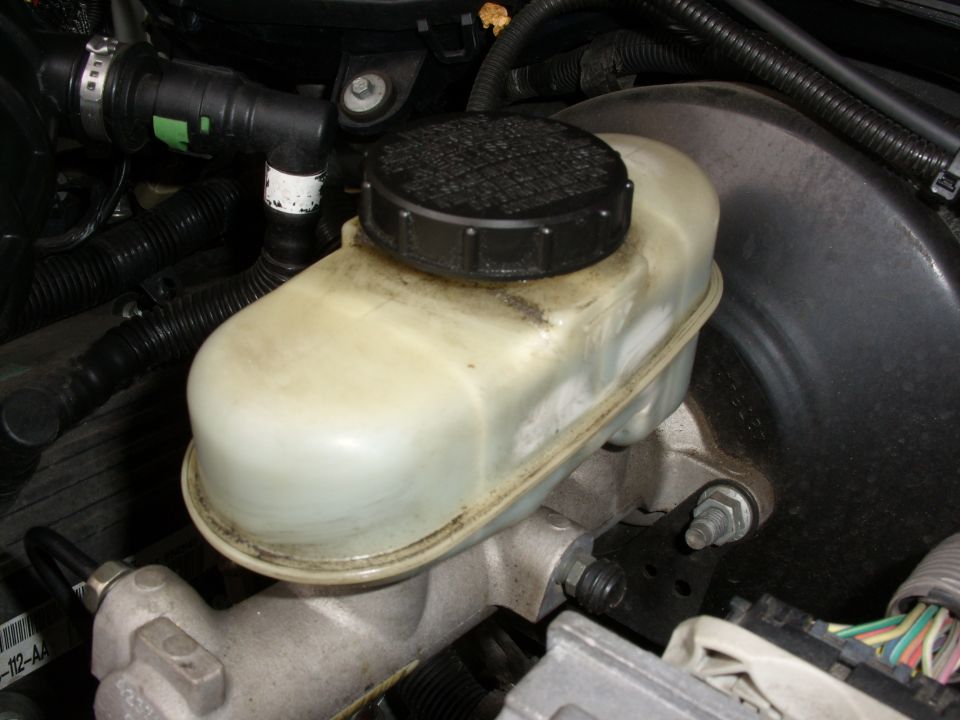 Brake fluid replacement and pressure bleed
