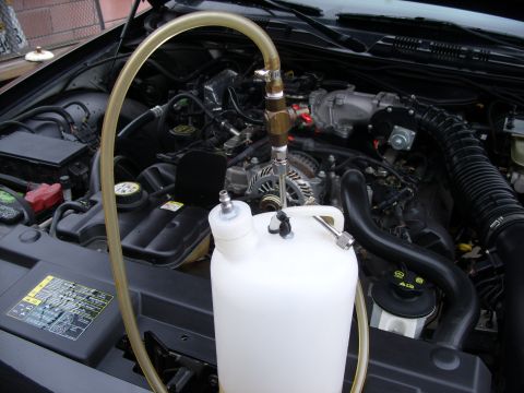 2005 Ford Crown Victoria photo