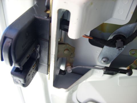 2003 Volkswagen Beetle - Trunk lid latch...