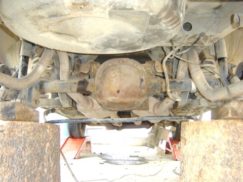 1984 Ford LTD - this installing the 8.8 traction lock rear