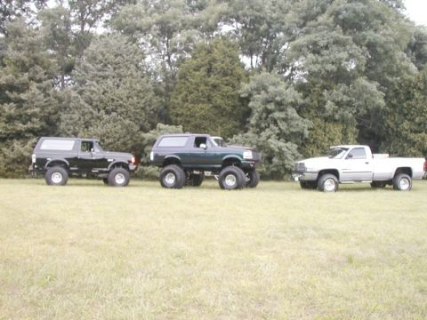 1994 Ford Bronco - Me , John and Matt at local show 7/27/03