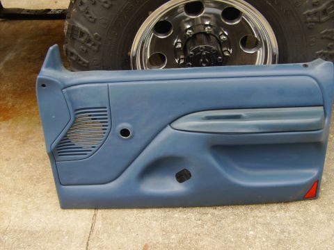1995 Ford Bronco - before
